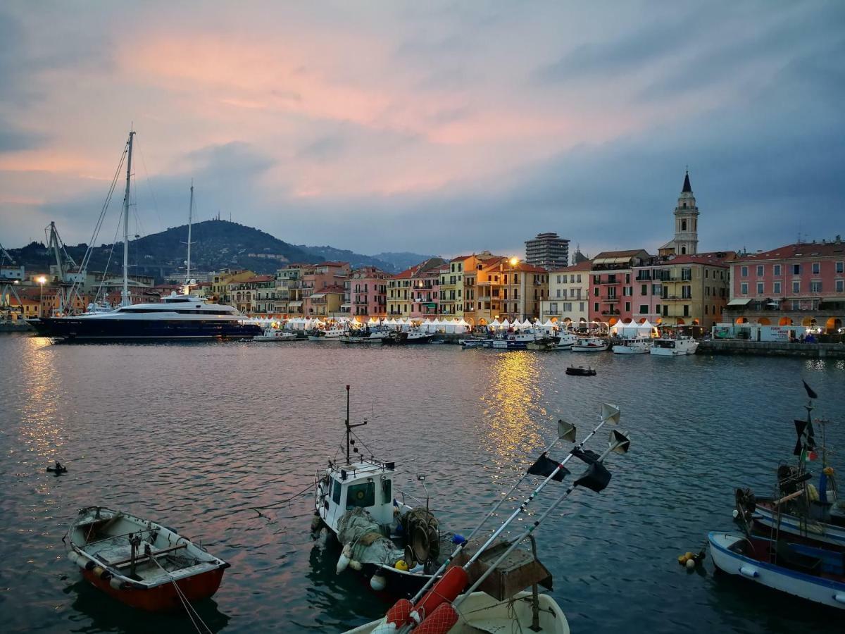 Isola Di Man Imperia Exterior photo